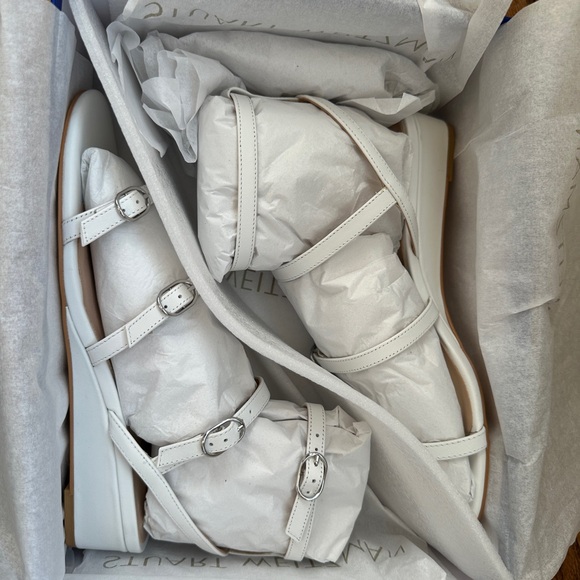 Stuart Weitzman 'Grecian' Buckle Wedge Sandal‎ White Womens 9B - Picture 6 of 8